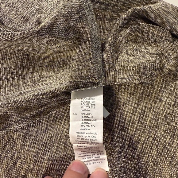 Gap Women's Gray Sleeveless V-Neck Hi-Lo Casual Tank Top - Picture 4 of 4